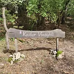 Kosbor Vendeghaz Apartment