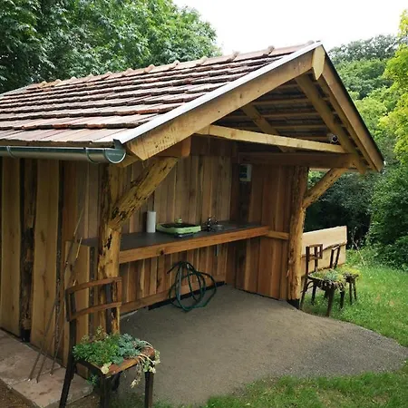 Kosbor Vendeghaz Lägenhet