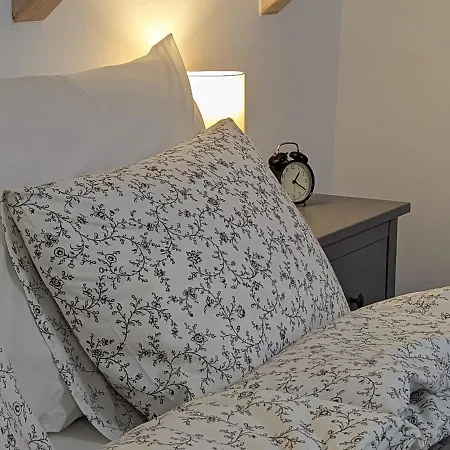 Kosbor Vendeghaz * Monoszlo