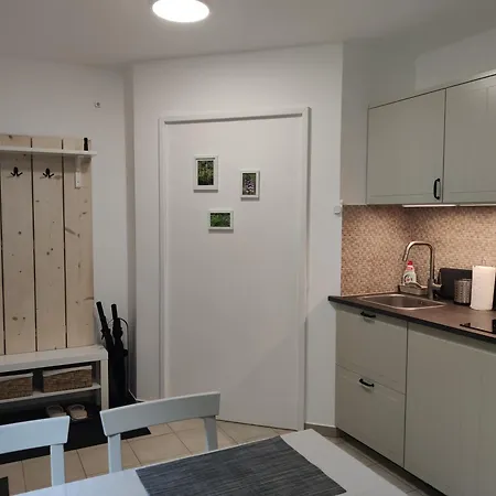 Kosbor Vendeghaz Daire *