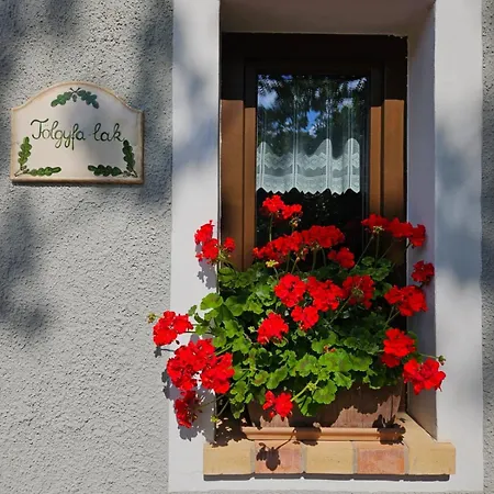 Lägenhet Kosbor Vendeghaz *