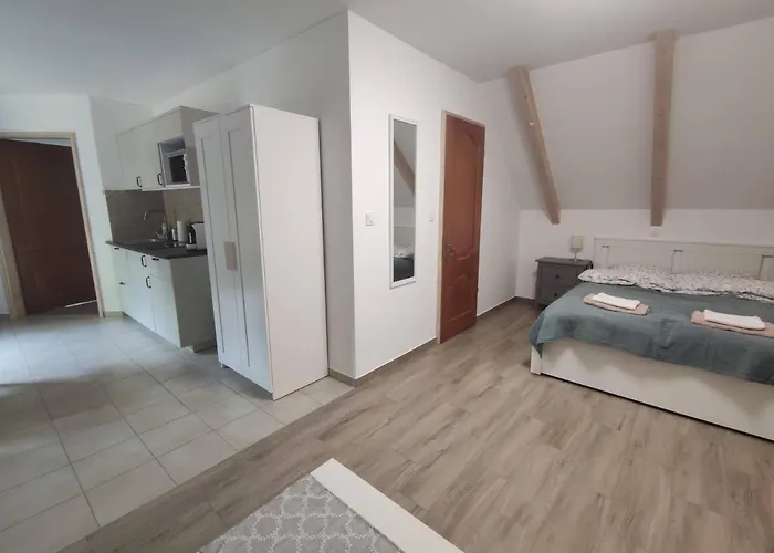 Apartamento Kosbor Monoszlo